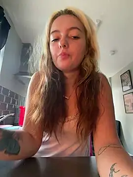 Snapshot of naughtygirl6989 chatting on 11, 7, 2026 naughtygirl6989 online show from 11, 7, 2026