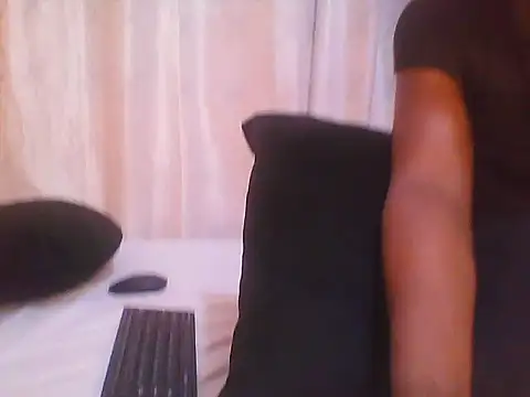 Snapshot of Lil-booty chatting on 30, 5, 2026 Lil-booty online show from 30, 5, 2026