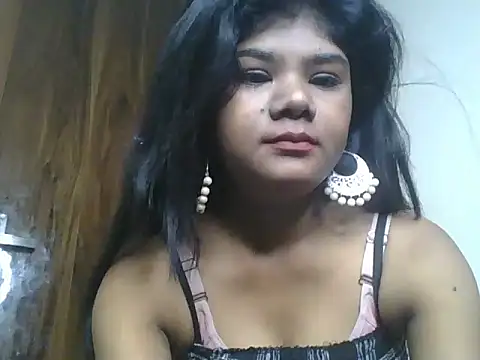 Snapshot of naromi_3563 chatting on 9, 6, 2026 naromi 3563 online show from 9, 6, 2026