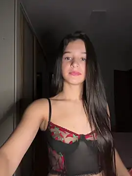 julhya duarte online show from 31, 5, 2026