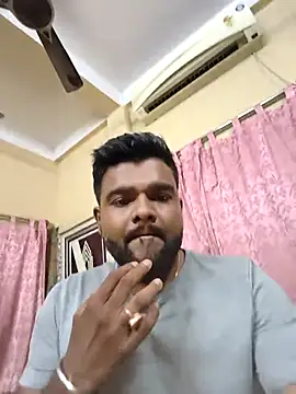 Snapshot of devraj184 chatting on 23, 5, 2026 devraj184 online show from 23, 5, 2026