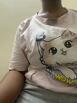 Snapshot of cute_girl_99 chatting on 11, 6, 2026 cute girl 99 online show from 11, 6, 2026