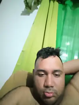 Snapshot of Alejandrojk16 chatting on 7, 6, 2026 Alejandrojk16 online show from 7, 6, 2026