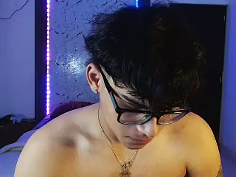 Snapshot of Mr_yisuzz chatting on 6, 6, 2026 Mr yisuzz online show from 6, 6, 2026