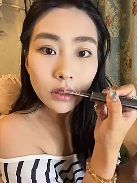 Snapshot of zhenzhen-888 chatting on 4, 8, 2026 zhenzhen-888 online show from 4, 8, 2026