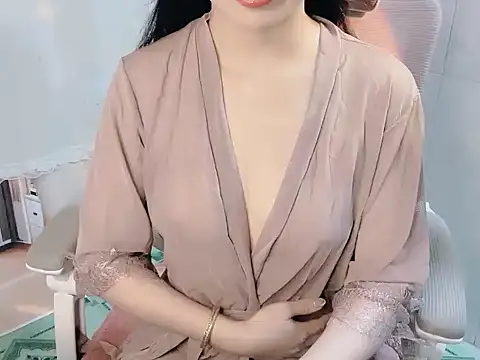 Snapshot of -Naomii_ chatting on 9, 7, 2026 -Naomii online show from 9, 7, 2026