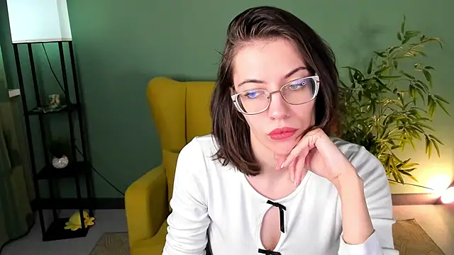 Snapshot of eva_sicret chatting on 4, 6, 2026 eva sicret online show from 4, 6, 2026