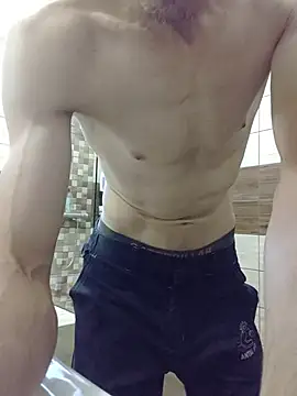 Snapshot of Nakedfanboy chatting on 26, 6, 2026 Nakedfanboy online show from 26, 6, 2026