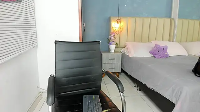Snapshot of Cathaleya_sexy chatting on 30, 6, 2026 Cathaleya sexy online show from 30, 6, 2026