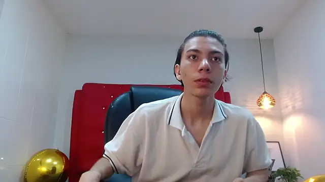 Julesx15 online show from 27, 5, 2026