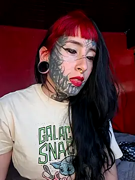Snapshot of Venom-Luna chatting on 15, 7, 2026 Venom-Luna online show from 15, 7, 2026