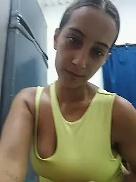 Snapshot of dirty_indecent_kitte chatting on 29, 5, 2026 dirty indecent kitte online show from 29, 5, 2026