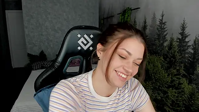 Maya-Mimi online show from 3, 7, 2026