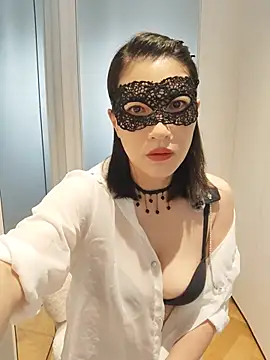 Snapshot of DD202820 chatting on 24, 6, 2026 DD202820 online show from 24, 6, 2026