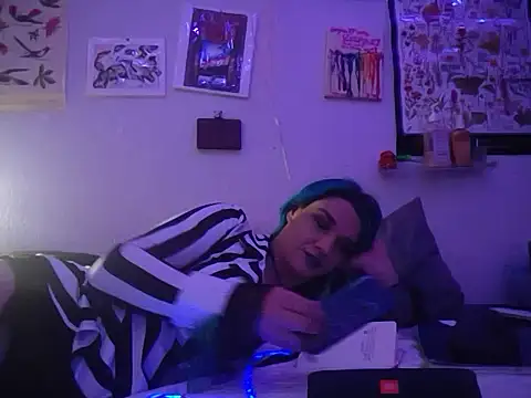 Snapshot of Neon_Muse chatting on 14, 6, 2026 Neon Muse online show from 14, 6, 2026