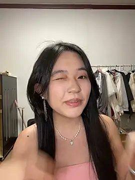 Snapshot of summer-a chatting on 27, 5, 2026 summer-a online show from 27, 5, 2026