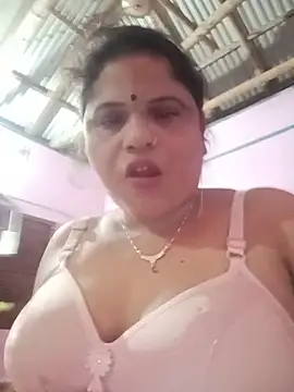 Snapshot of Maya_Vabi chatting on 29, 6, 2026 Maya Vabi online show from 29, 6, 2026