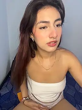 Snapshot of velariasoft_ chatting on 2, 6, 2026 velariasoft online show from 2, 6, 2026