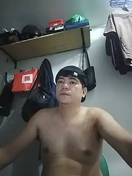 Snapshot of hotboyrider chatting on 17, 7, 2026 hotboyrider online show from 17, 7, 2026
