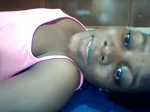 Snapshot of zainaxxxxx chatting on 15, 6, 2026 zainaxxxxx online show from 15, 6, 2026