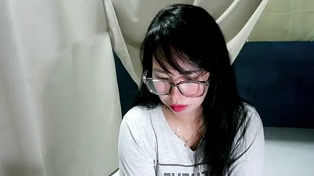 Snapshot of honey_kawai chatting on 9, 6, 2026 honey kawai online show from 9, 6, 2026