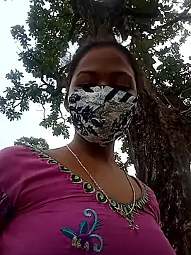 Madhuri-singh88 online show from 17, 6, 2026