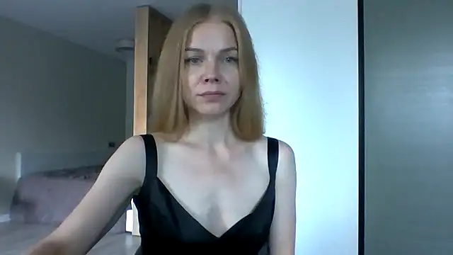 Snapshot of Tina5394 chatting on 15, 7, 2026 Tina5394 online show from 15, 7, 2026