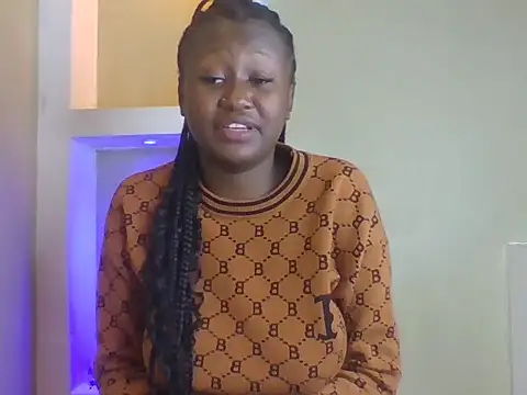 Snapshot of _Empress chatting on 27, 6, 2026 Empress online show from 27, 6, 2026