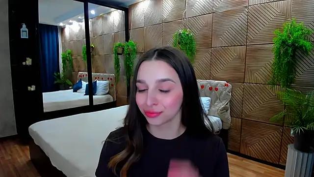 Snapshot of FlirtySpark chatting on 14, 6, 2026 FlirtySpark online show from 14, 6, 2026