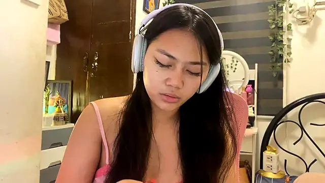 Snapshot of CristiLadson chatting on 28, 5, 2026 CristiLadson online show from 28, 5, 2026