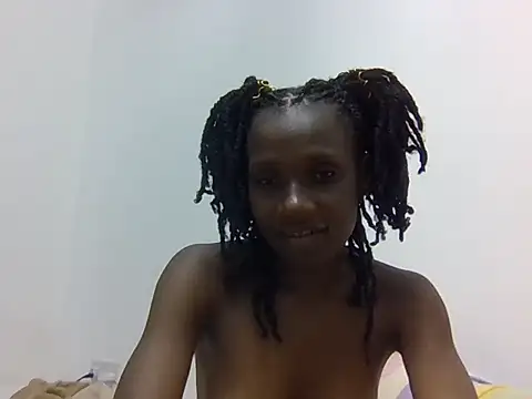 Snapshot of Sexxy_petite1 chatting on 16, 6, 2026 Sexxy petite1 online show from 16, 6, 2026