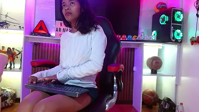  QueenMarilyn online show from 11, 6, 2026