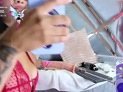 Snapshot of LalaVareela chatting on 14, 6, 2026 LalaVareela online show from 14, 6, 2026