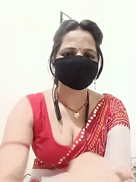 Snapshot of Karishma_bhabi3 chatting on 4, 7, 2026 Karishma bhabi3 online show from 4, 7, 2026