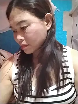 Snapshot of -Hatybi- chatting on 4, 6, 2026 -Hatybi- online show from 4, 6, 2026