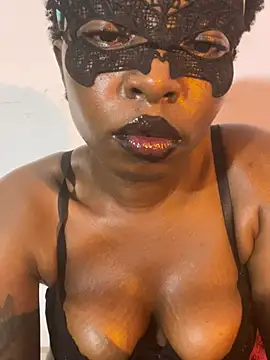 Snapshot of Honeybeespecial chatting on 11, 6, 2026 Honeybeespecial online show from 11, 6, 2026