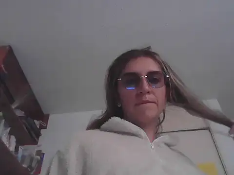 Snapshot of malory_af chatting on 21, 6, 2026 malory af online show from 21, 6, 2026