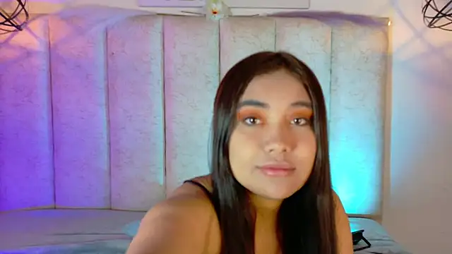 Snapshot of isabellelane_cs chatting on 9, 7, 2026 isabellelane cs online show from 9, 7, 2026