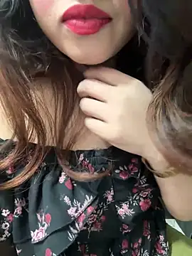 Snapshot of Yours_riya11 chatting on 11, 6, 2026 Yours riya11 online show from 11, 6, 2026