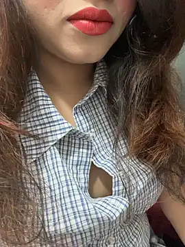 Snapshot of Yours_riya11 chatting on 25, 6, 2026 Yours riya11 online show from 25, 6, 2026