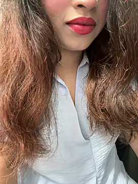Snapshot of Yours_riya11 chatting on 6, 7, 2026 Yours riya11 online show from 6, 7, 2026