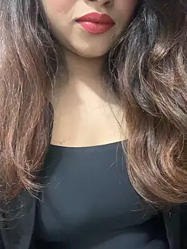 Snapshot of Yours_riya11 chatting on 12, 7, 2026 Yours riya11 online show from 12, 7, 2026