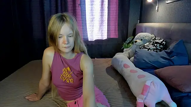 Snapshot of Asya_Almost chatting on 5, 7, 2026 Asya Almost online show from 5, 7, 2026