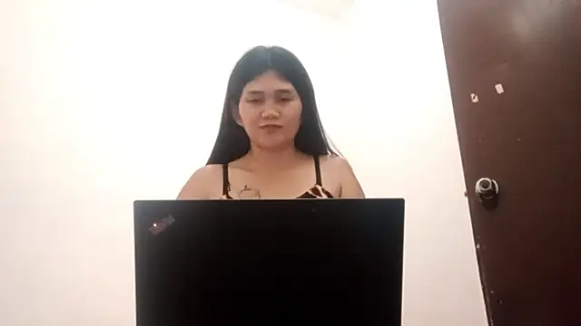 Snapshot of RefugiaHoag chatting on 31, 5, 2026 RefugiaHoag online show from 31, 5, 2026