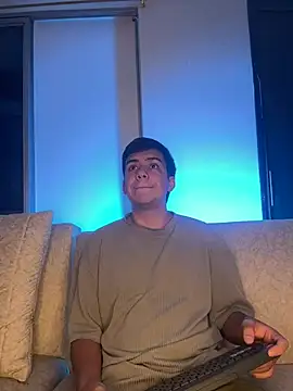 Dylan KatteLive online show from 8, 7, 2026