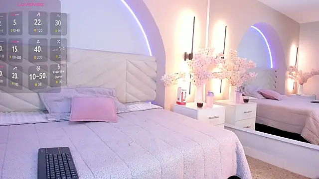 Snapshot of savina_ricci chatting on 26, 6, 2026 savina ricci online show from 26, 6, 2026