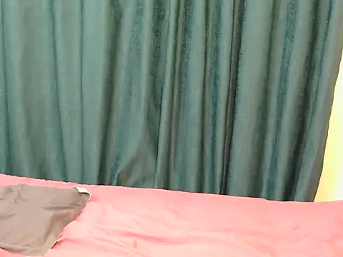 Snapshot of Nicole_ness chatting on 10, 6, 2026 Nicole ness online show from 10, 6, 2026