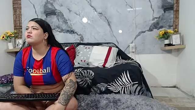 Snapshot of Ambeer-rosee chatting on 22, 6, 2026 Ambeer-rosee online show from 22, 6, 2026