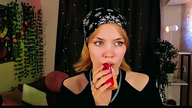 Snapshot of Milena_Stasym chatting on 16, 6, 2026 Milena Stasym online show from 16, 6, 2026