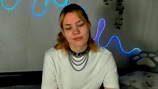 Snapshot of Milena_Stasym chatting on 3, 7, 2026 Milena Stasym online show from 3, 7, 2026